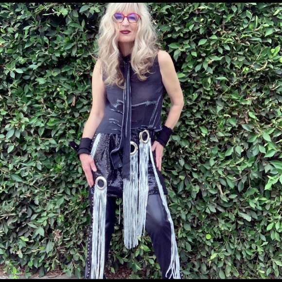 Fascinating edgy skirt by arty designer Germanier - Picture 2 of 8